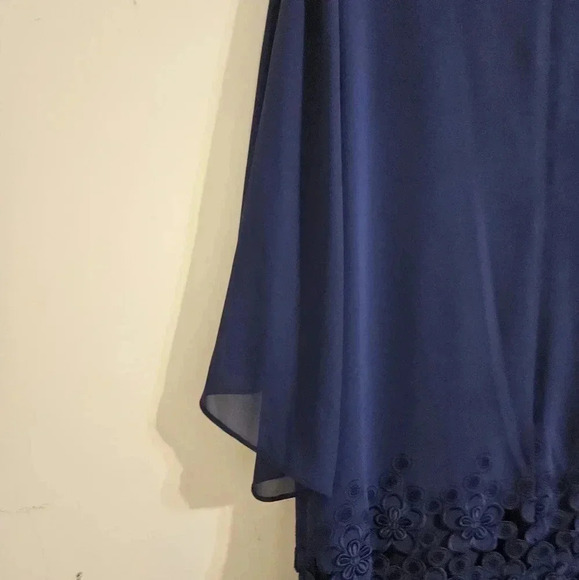 Tahari ASL Embroidered Shift Dress - Picture 3 of 6